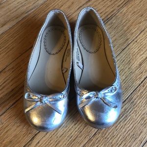 Janie and Jack silver flats size 9
